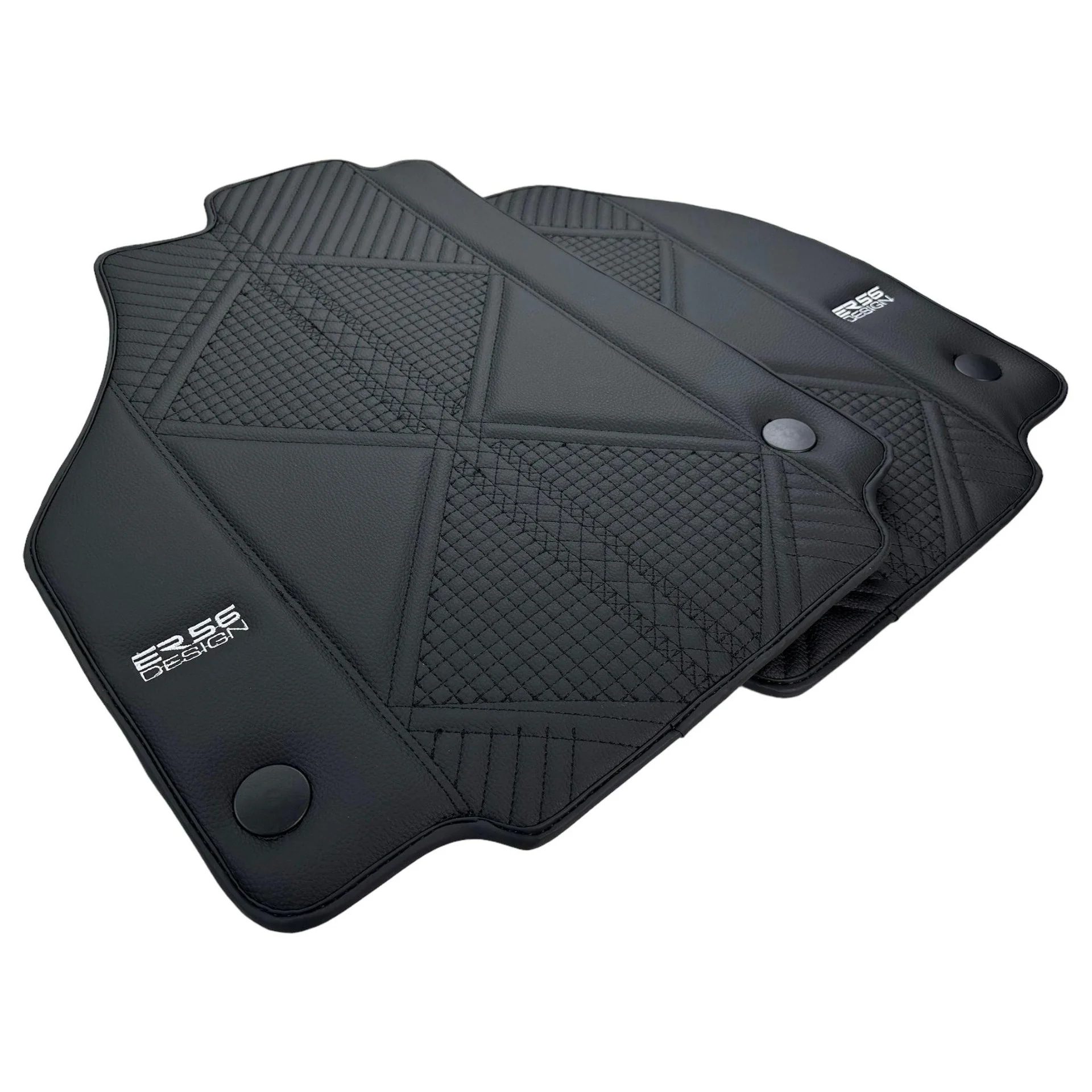 專屬合身的Ferrari 488地墊,優質材料,精確貼合,提升保護與風格。