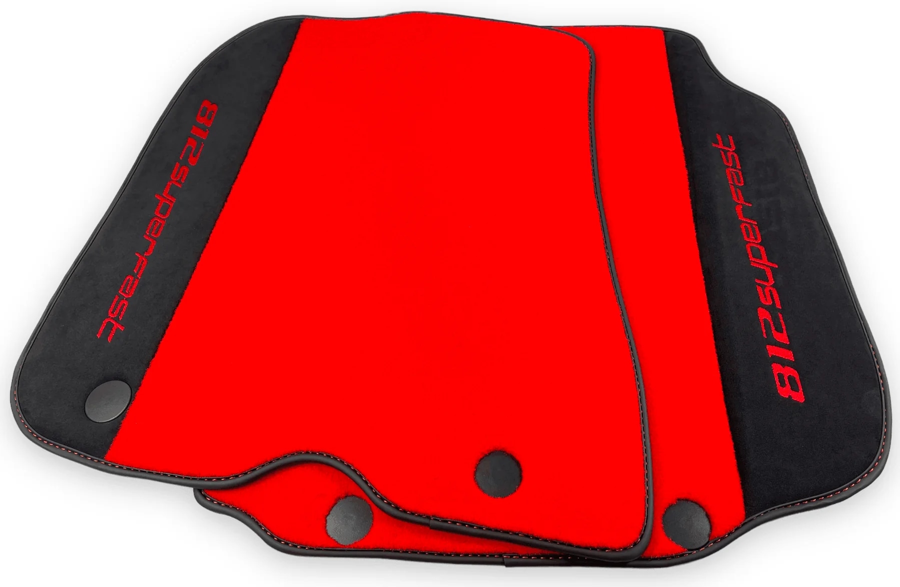 定制適合Ferrari 812 Superfast的地墊,優質材料,精確合身,設計大膽的紅黑配色。